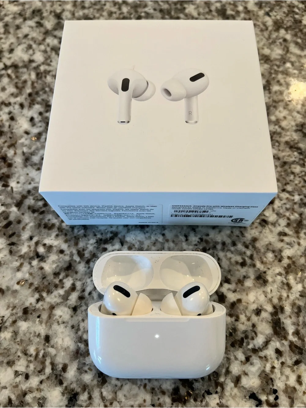 Apple AirPods Pro Noise-Canceling Earbuds - White